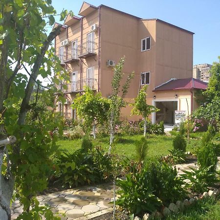 גגרה Inn Aхчыпсы מראה חיצוני תמונה