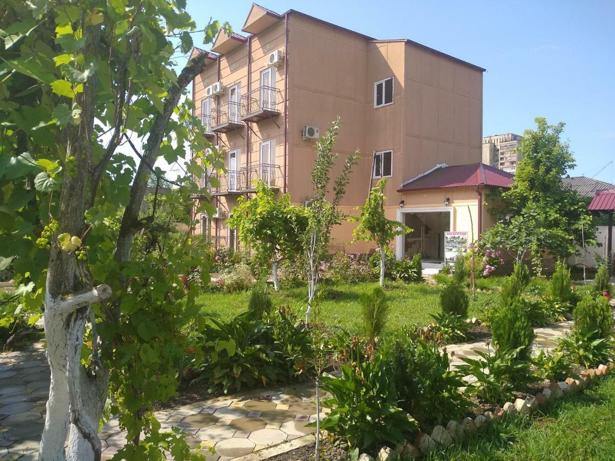 גגרה Inn Aхчыпсы מראה חיצוני תמונה